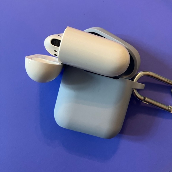 Airpod 1 - Picture 4 of 6